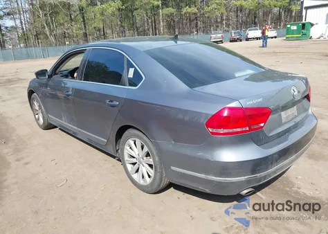 2013 Volkswagen Passat 2.5L Sel from USA, damaged, VIN 1VWCP7A36DC031653